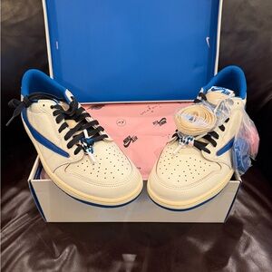 AUTHENTIC!! Nike Air Jordan 1 Low Travis Scott Fragment Sail DM7866-104 Multiple